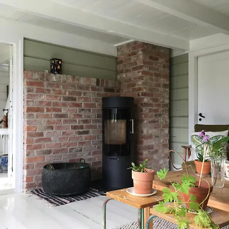 Vakantiehuis Idyllic From 1840 With Sea View In Spind Farsund