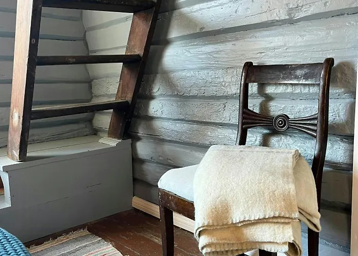 Casa de Férias Idyllic From 1840 With Sea View In Spind Farsund